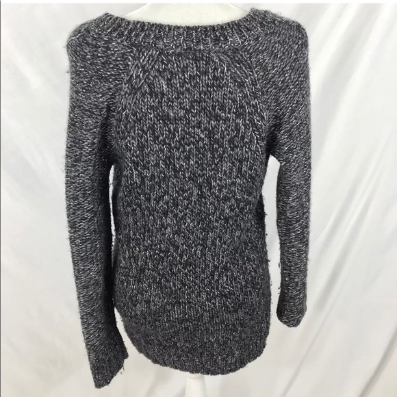 Ann Taylor Chunky Knit V-Neck Sweater Size M - Picture 3 of 7